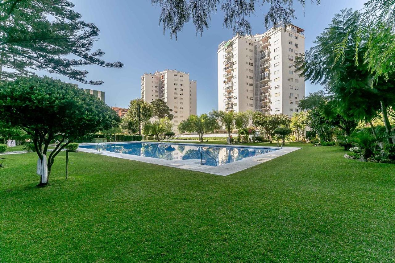 Apartamento Renovado, Tu Escapada De Vacaciones Ideal Фуeнхирола Екстериор снимка