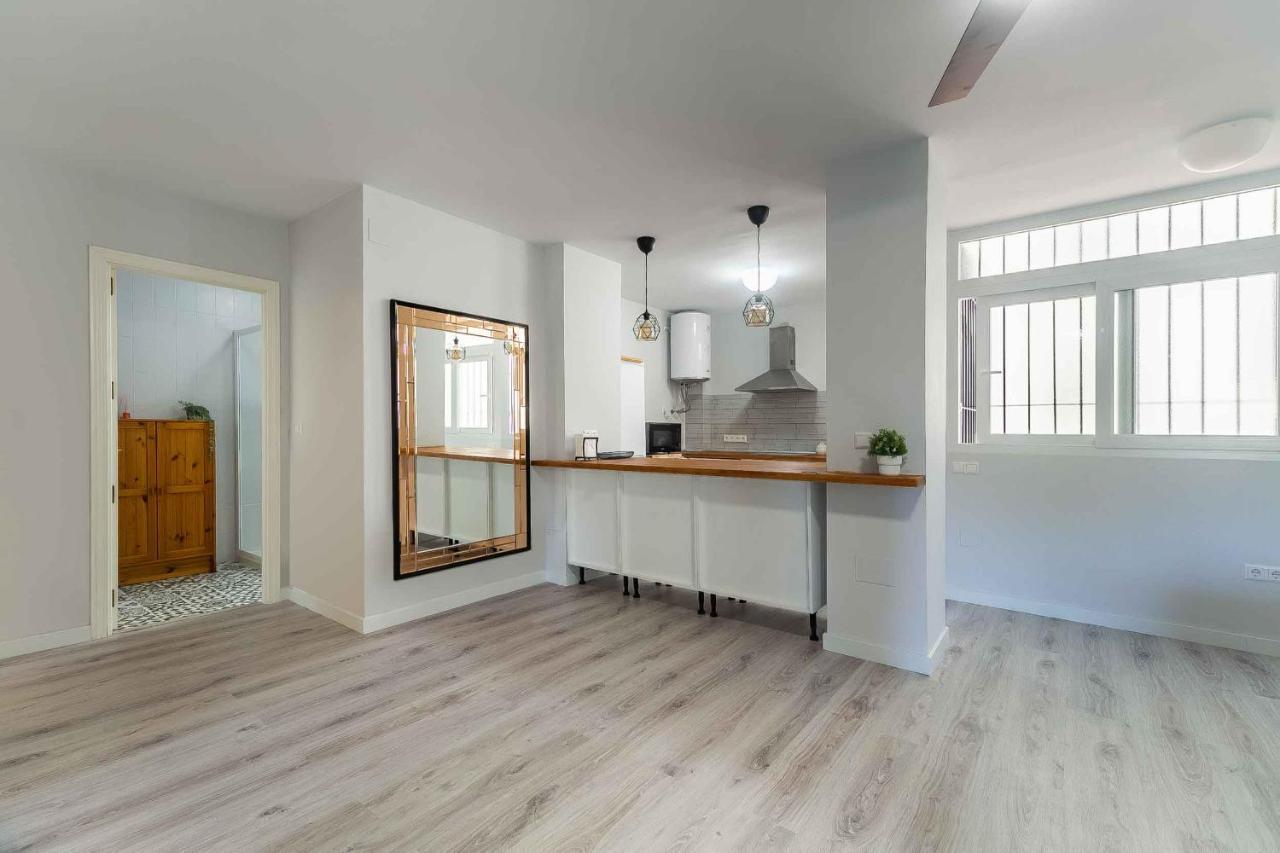 Apartamento Renovado, Tu Escapada De Vacaciones Ideal Фуeнхирола Екстериор снимка