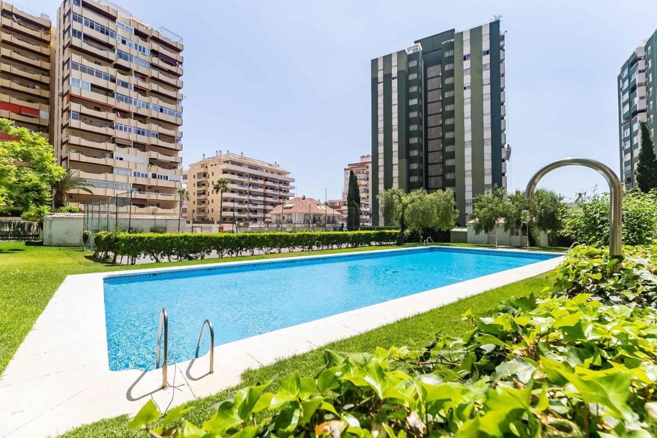 Apartamento Renovado, Tu Escapada De Vacaciones Ideal Фуeнхирола Екстериор снимка