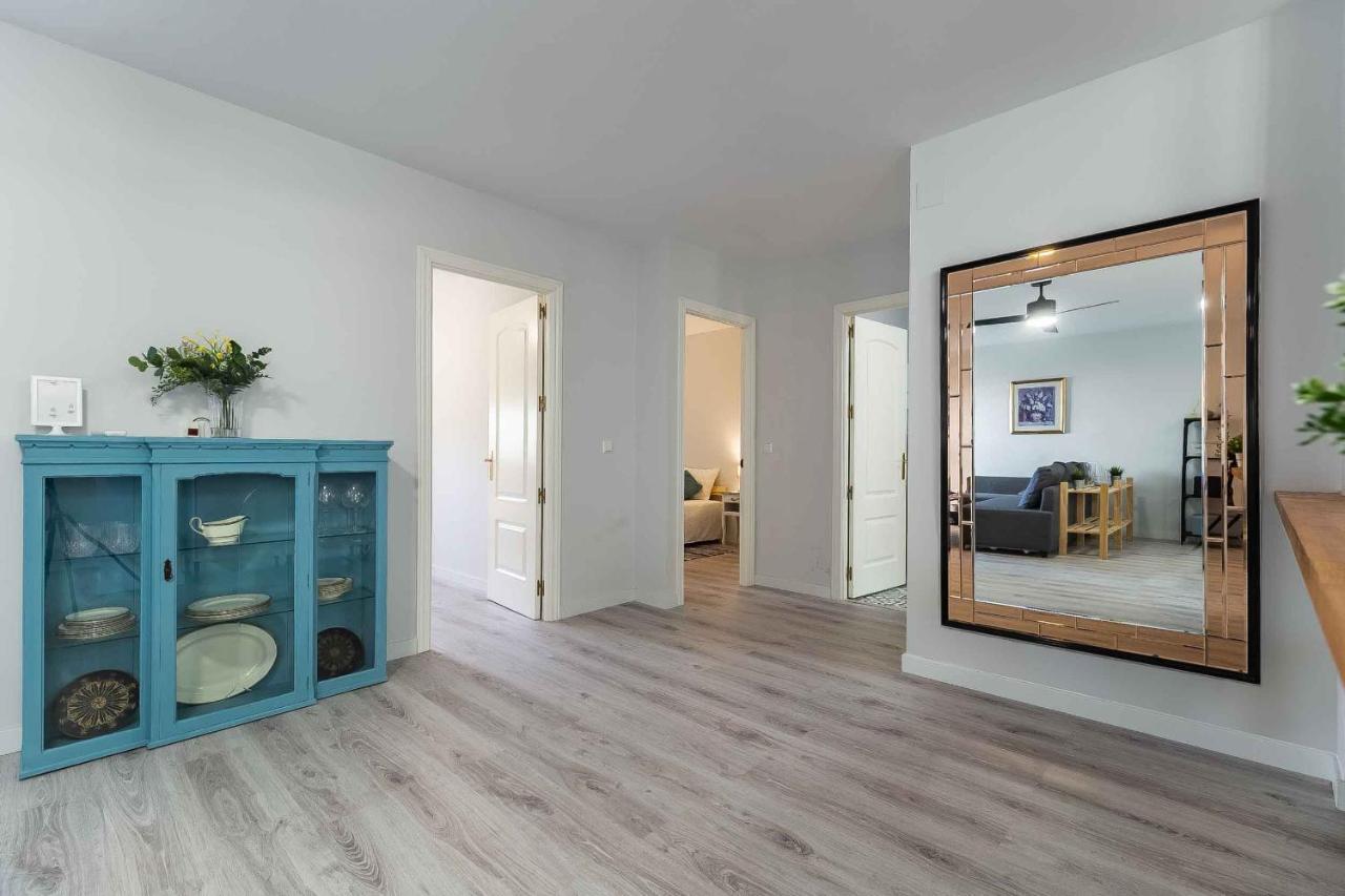 Apartamento Renovado, Tu Escapada De Vacaciones Ideal Фуeнхирола Екстериор снимка