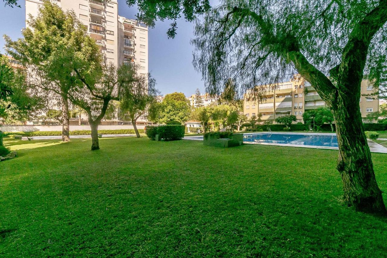 Apartamento Renovado, Tu Escapada De Vacaciones Ideal Фуeнхирола Екстериор снимка