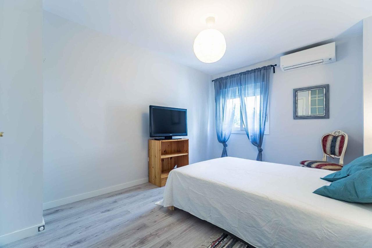 Apartamento Renovado, Tu Escapada De Vacaciones Ideal Фуeнхирола Екстериор снимка