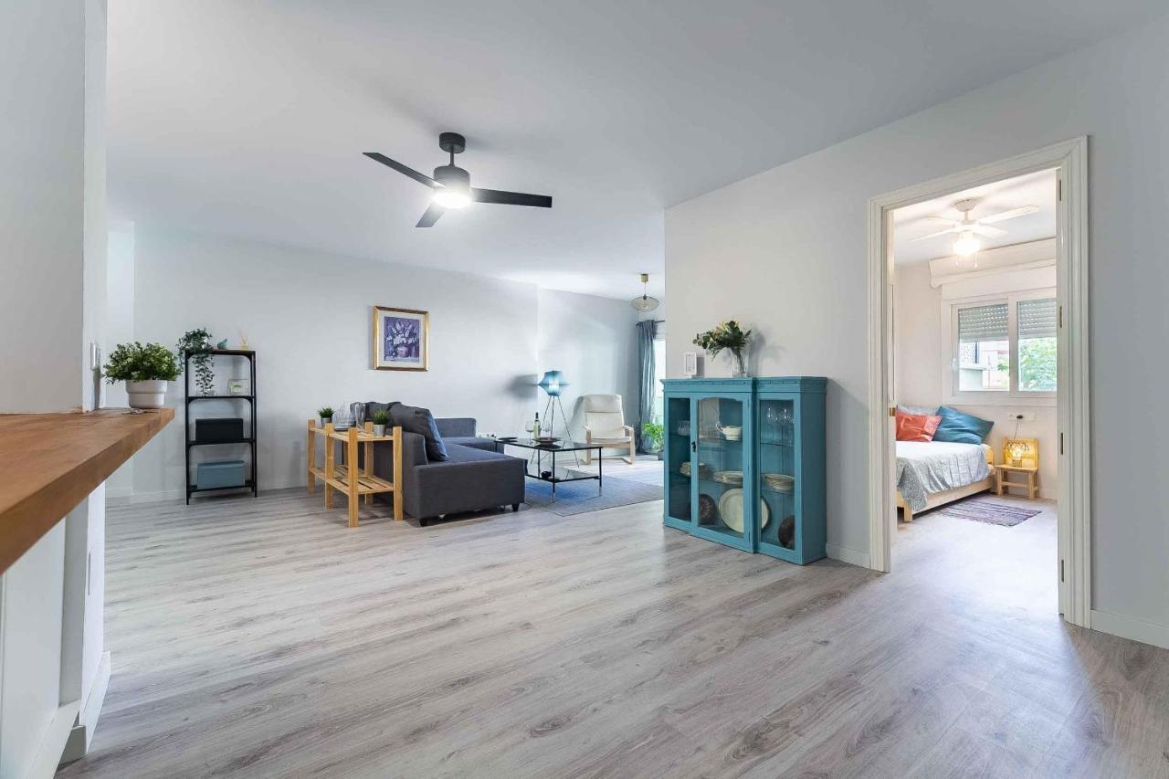 Apartamento Renovado, Tu Escapada De Vacaciones Ideal Фуeнхирола Екстериор снимка